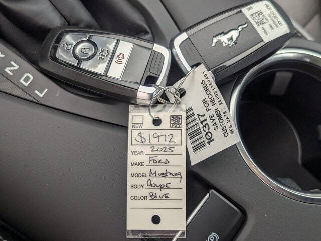 2025 Ford Mustang EcoBoost
