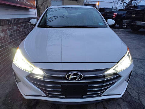 2020 Hyundai Elantra