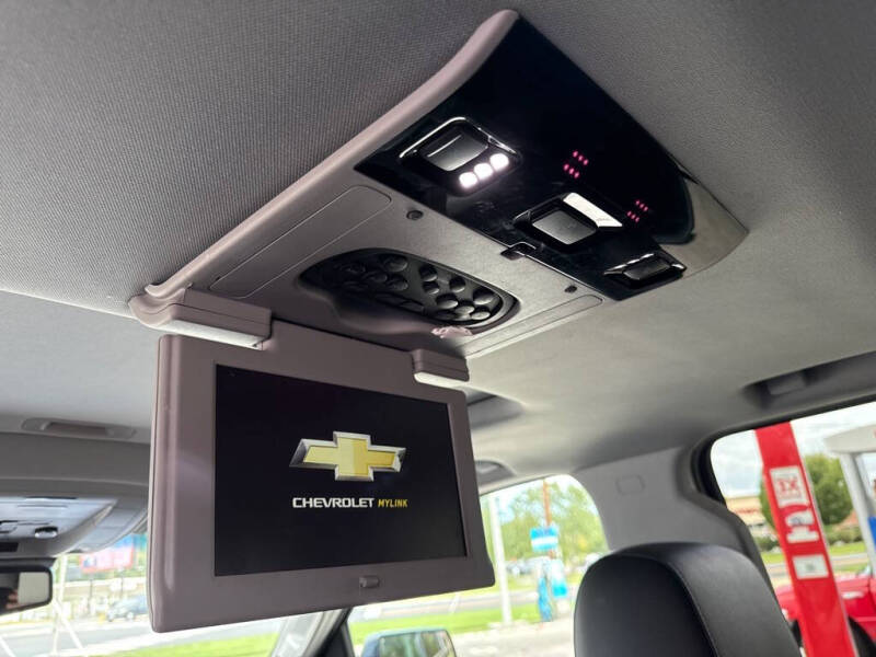 2019 Chevrolet Suburban LT