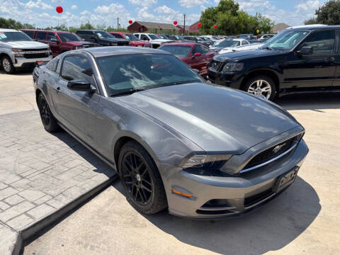 2014 Ford Mustang V6