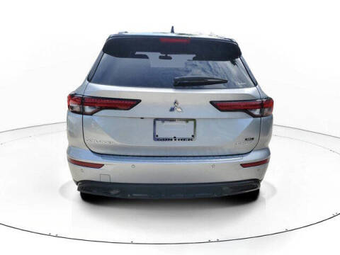 2025 Mitsubishi Outlander PHEV SEL Black Edition