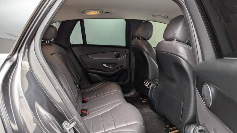 2021 Mercedes-Benz GLC GLC 300