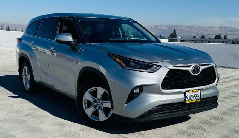 2021 Toyota Highlander LE