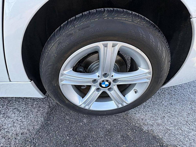 2012 BMW 3 Series 328i