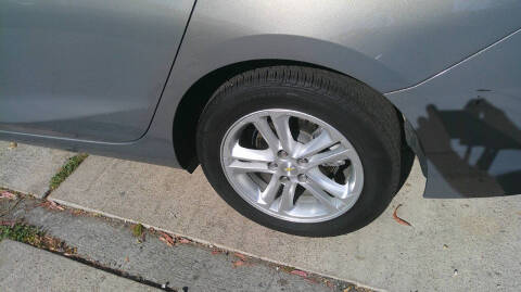 2017 Chevrolet Cruze LT Auto