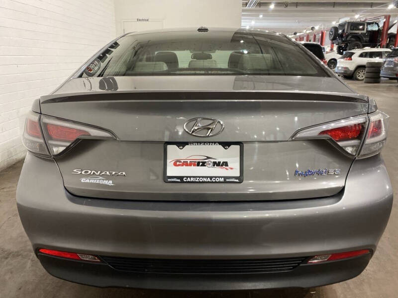 2017 Hyundai Sonata Hybrid SE