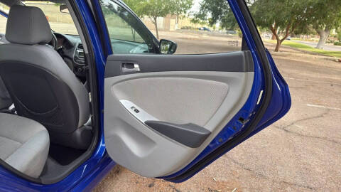 2013 Hyundai Accent GLS