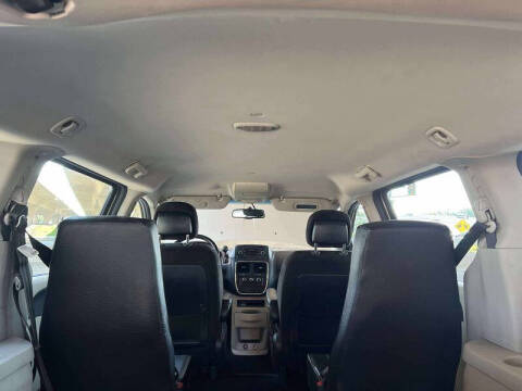 2013 Dodge Grand Caravan SE