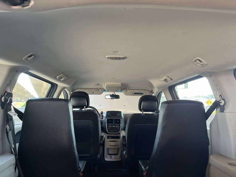 2013 Dodge Grand Caravan SE