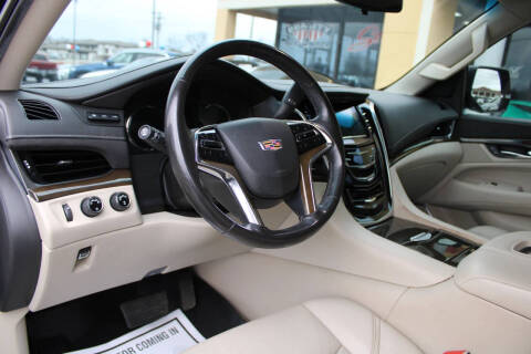 2020 Cadillac Escalade Premium Luxury