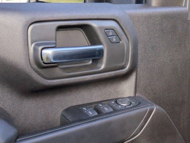 2024 GMC Sierra 2500HD Pro