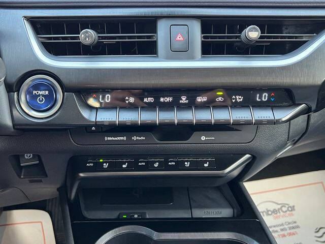 2019 Lexus UX 250h Luxury