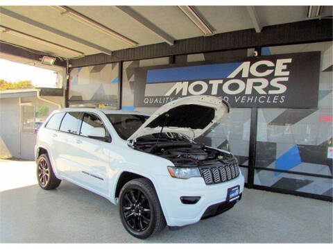 2018 Jeep Grand Cherokee Altitude