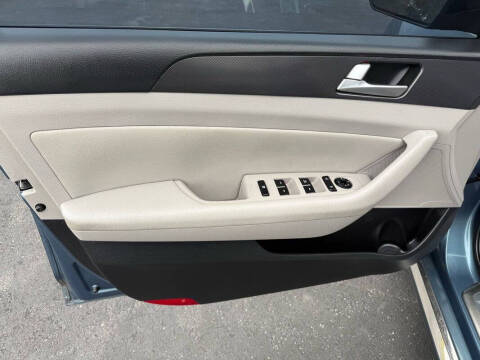 2017 Hyundai Sonata Sport