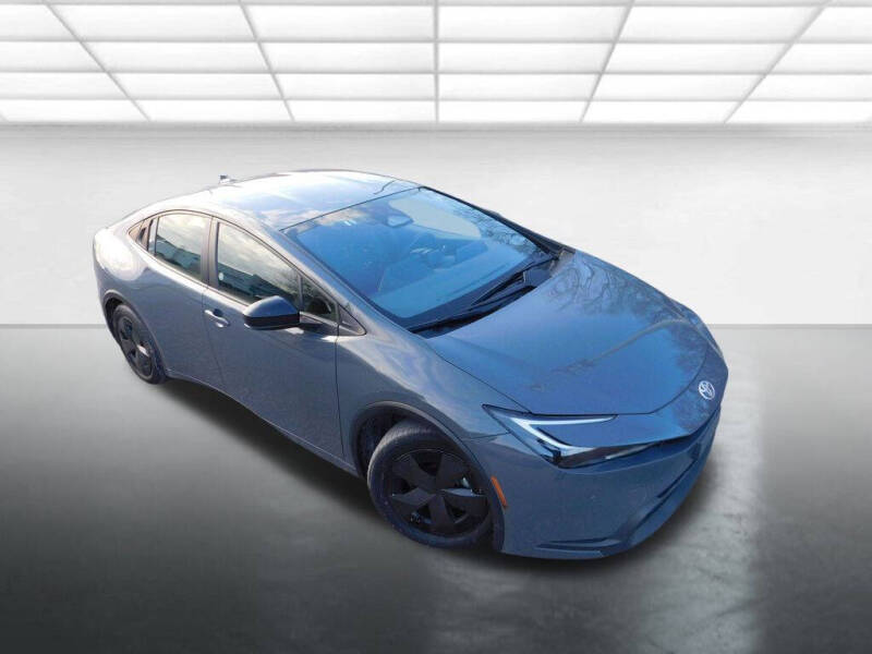 2024 Toyota Prius LE