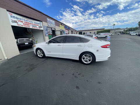 2018 Ford Fusion Hybrid SE