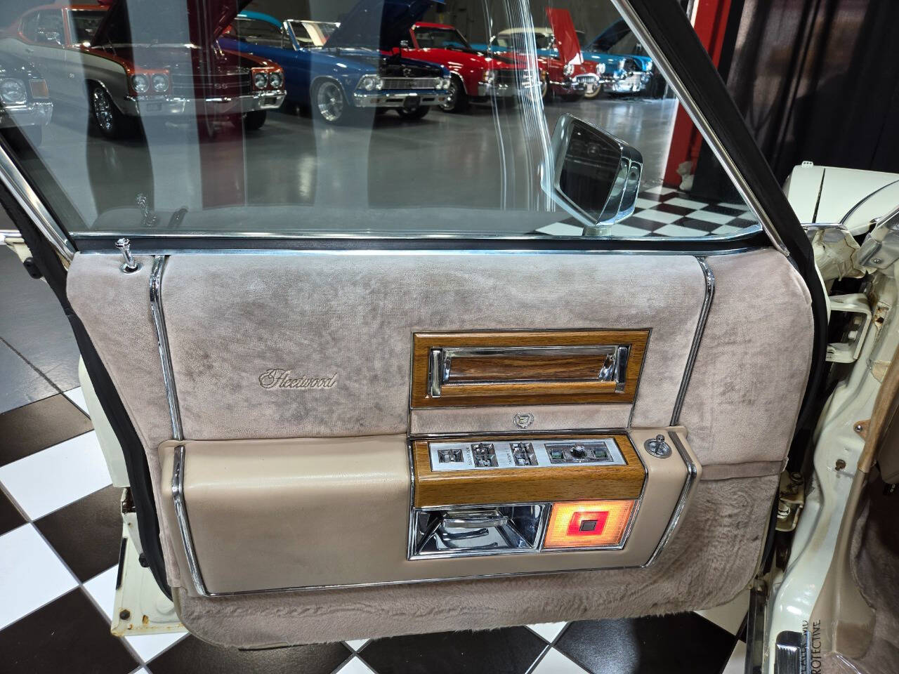 1981 Cadillac Fleetwood Brougham 82