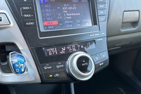2014 Toyota Prius v