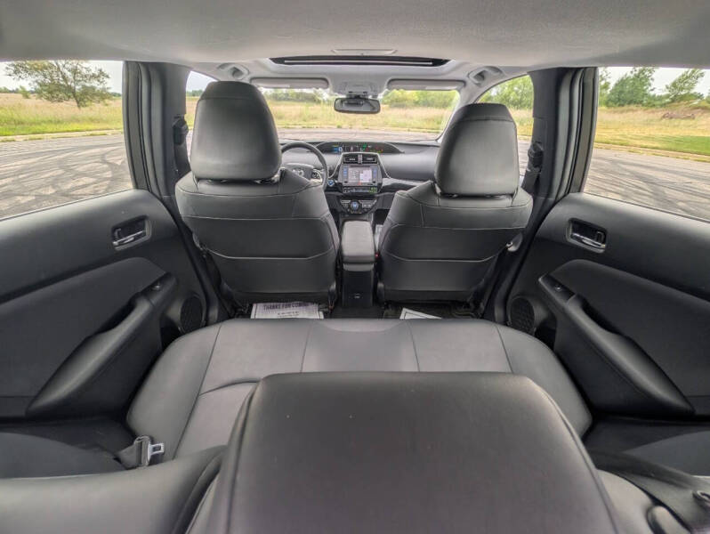 2016 Toyota Prius Three