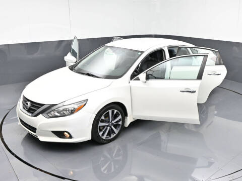 2016 Nissan Altima 2.5 SR
