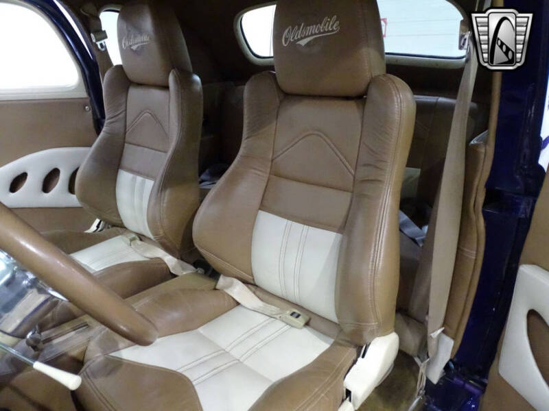 1938 Oldsmobile Cutlass