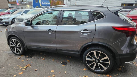2017 Nissan Rogue Sport SV
