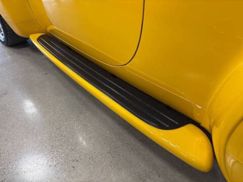 2004 Chevrolet SSR LS