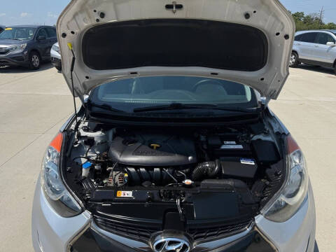 2013 Hyundai Elantra Coupe SE