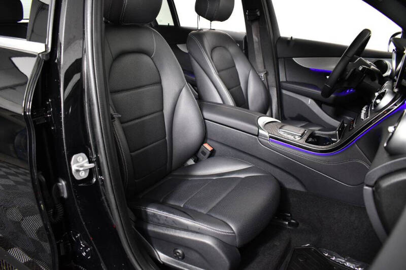 2021 Mercedes-Benz GLC GLC 300 4MATIC