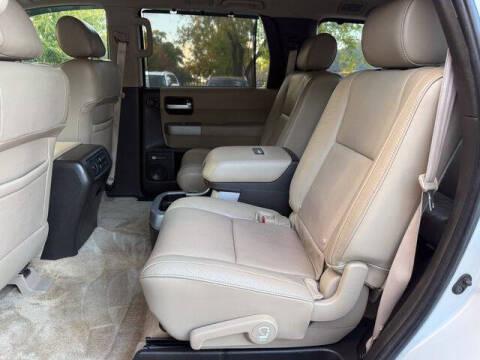 2008 Toyota Sequoia Platinum