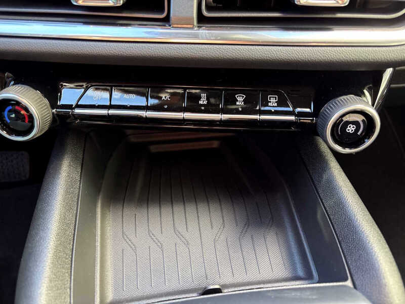 2026 Chevrolet Equinox EV LT 1