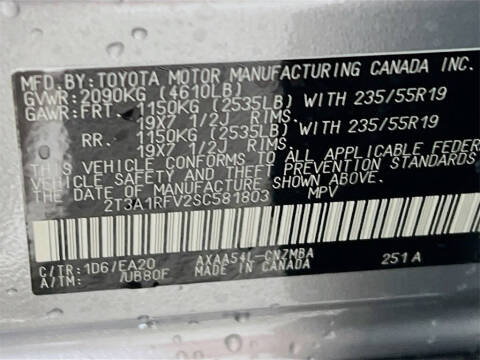 2025 Toyota RAV4 XLE Premium