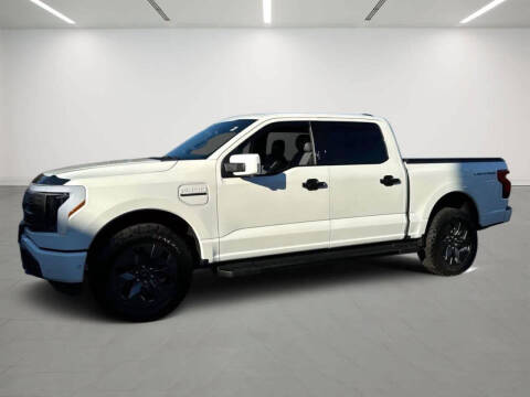 2022 Ford F-150 Lightning Lariat