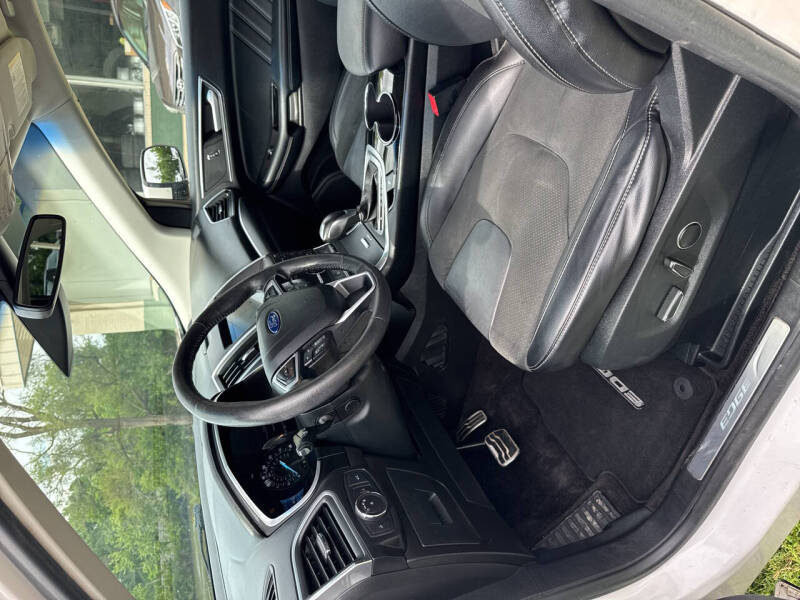 2016 Ford Edge Sport