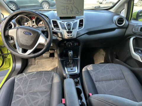 2012 Ford Fiesta SE