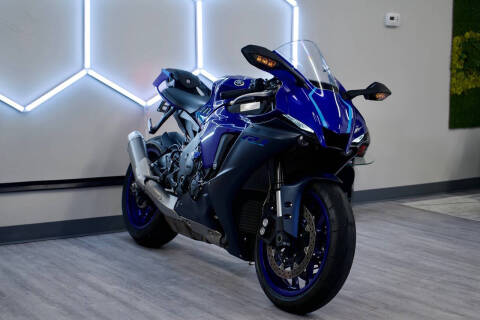 2023 Yamaha YZF-R1