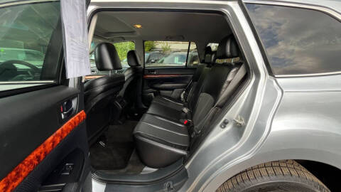 2012 Subaru Outback 2.5i Limited