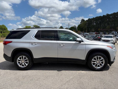 2020 Chevrolet Traverse LT Cloth