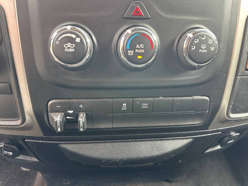 2017 RAM 2500 SLT