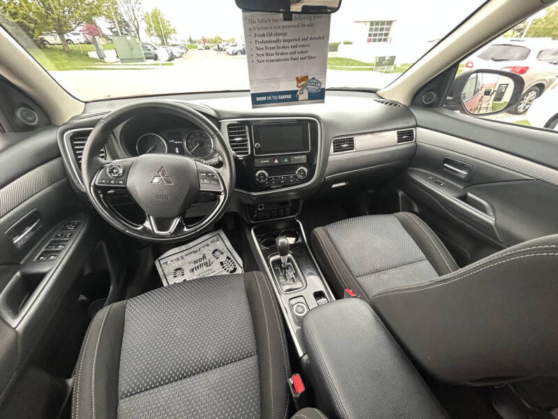2018 Mitsubishi Outlander SE