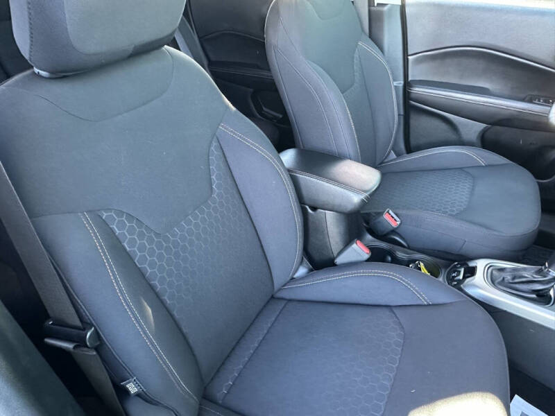 2018 Jeep Compass Sport