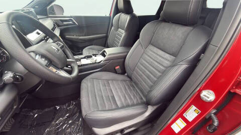 2026 Mitsubishi Outlander LE
