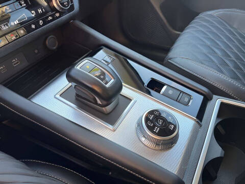 2023 Mitsubishi Outlander PHEV SEL