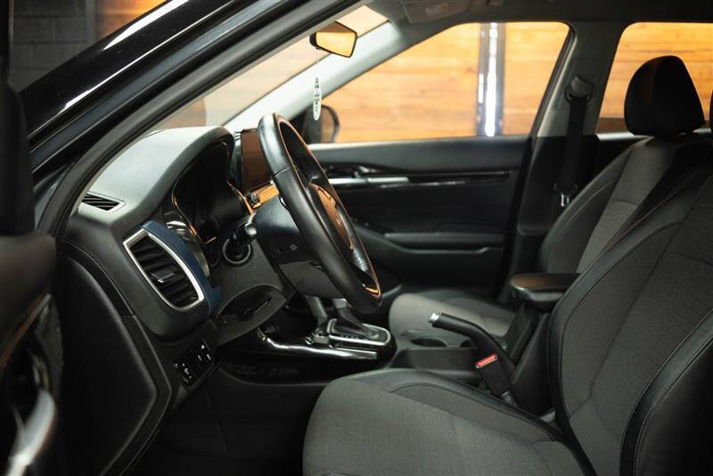 2023 Kia Seltos S