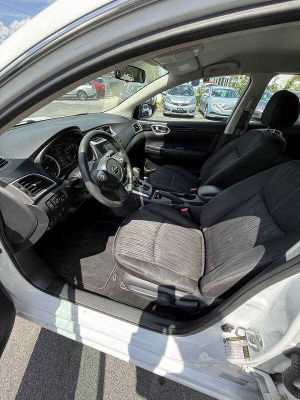 2018 Nissan Sentra SV