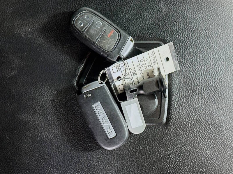 2017 RAM 1500 Laramie