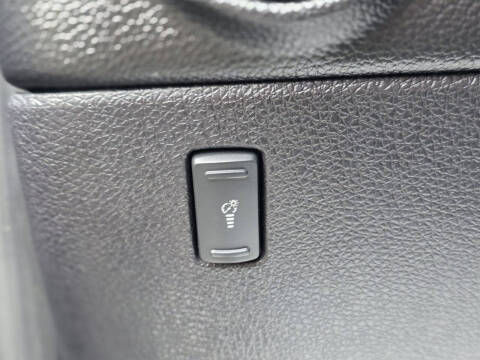 2016 Lincoln Navigator Select