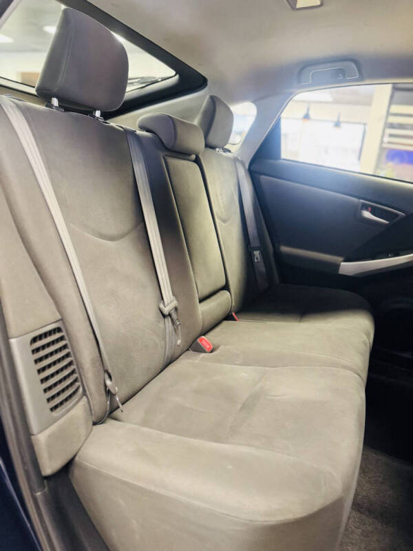 2013 Toyota Prius Three