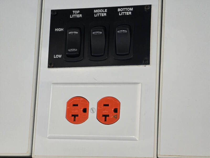 2012 Freightliner MBC Chassis