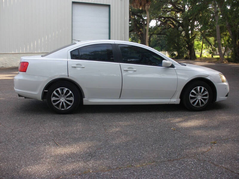 2010 Mitsubishi Galant SE